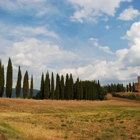 La Collina Tuscan Stone Soci