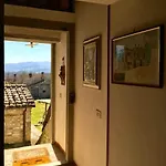 La Collina Tuscan Stone * Soci
