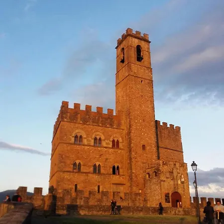 La Collina Tuscan Stone 度假居